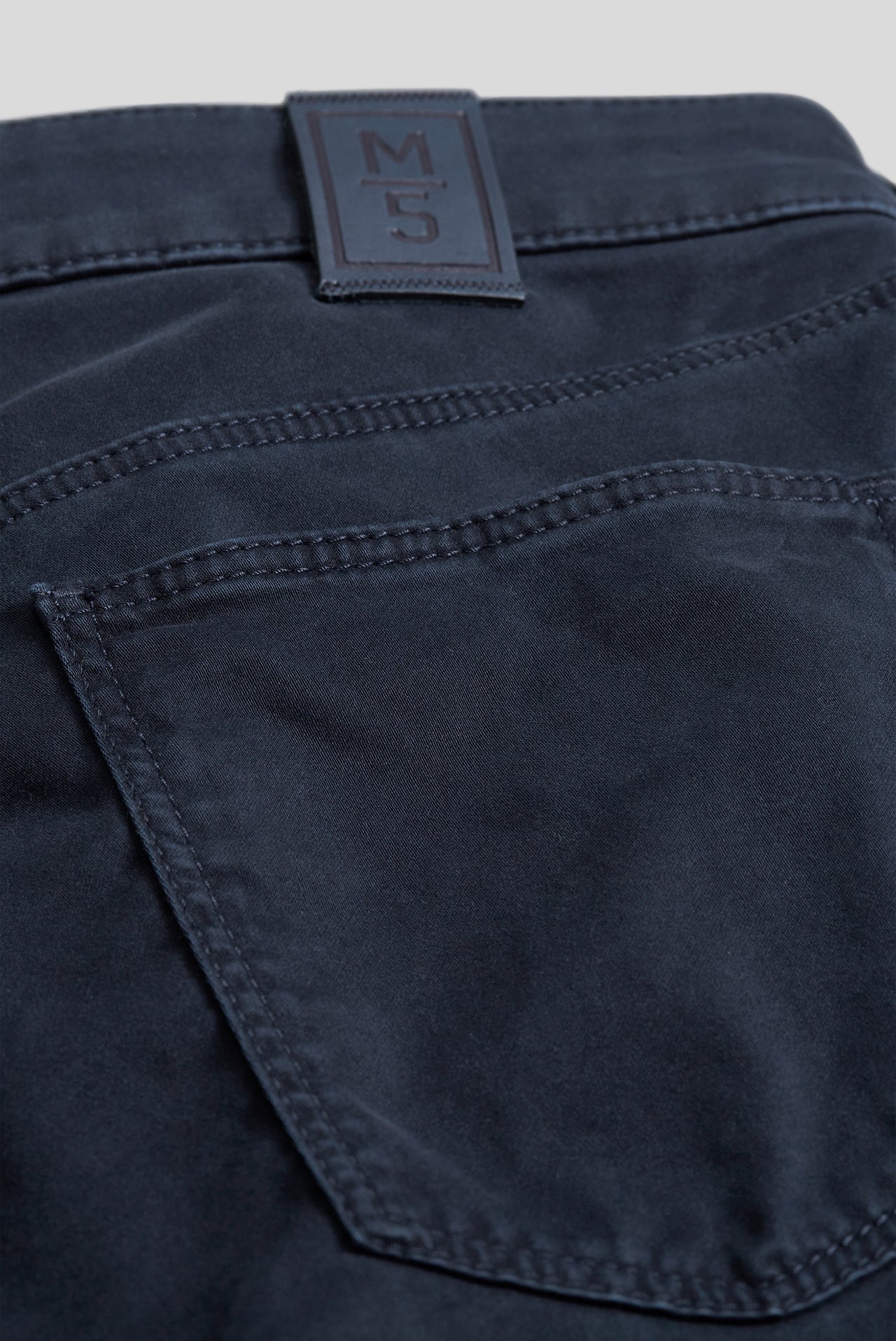 SLIM 9-6106 HIGH PERFORMANCE SATIN