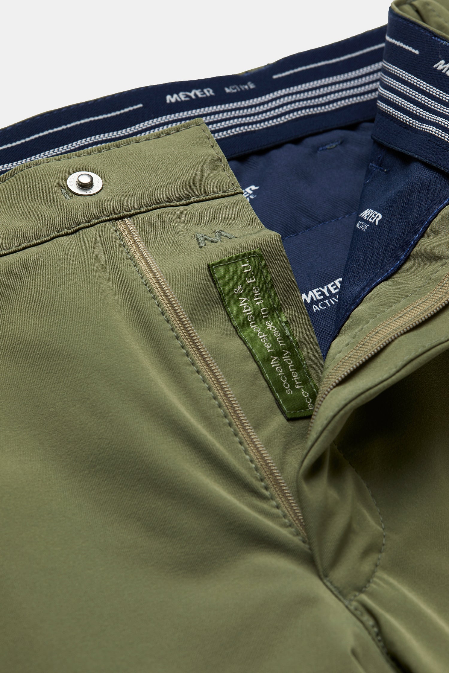 B-Arran 1-8070 ACTIVE • SHORT