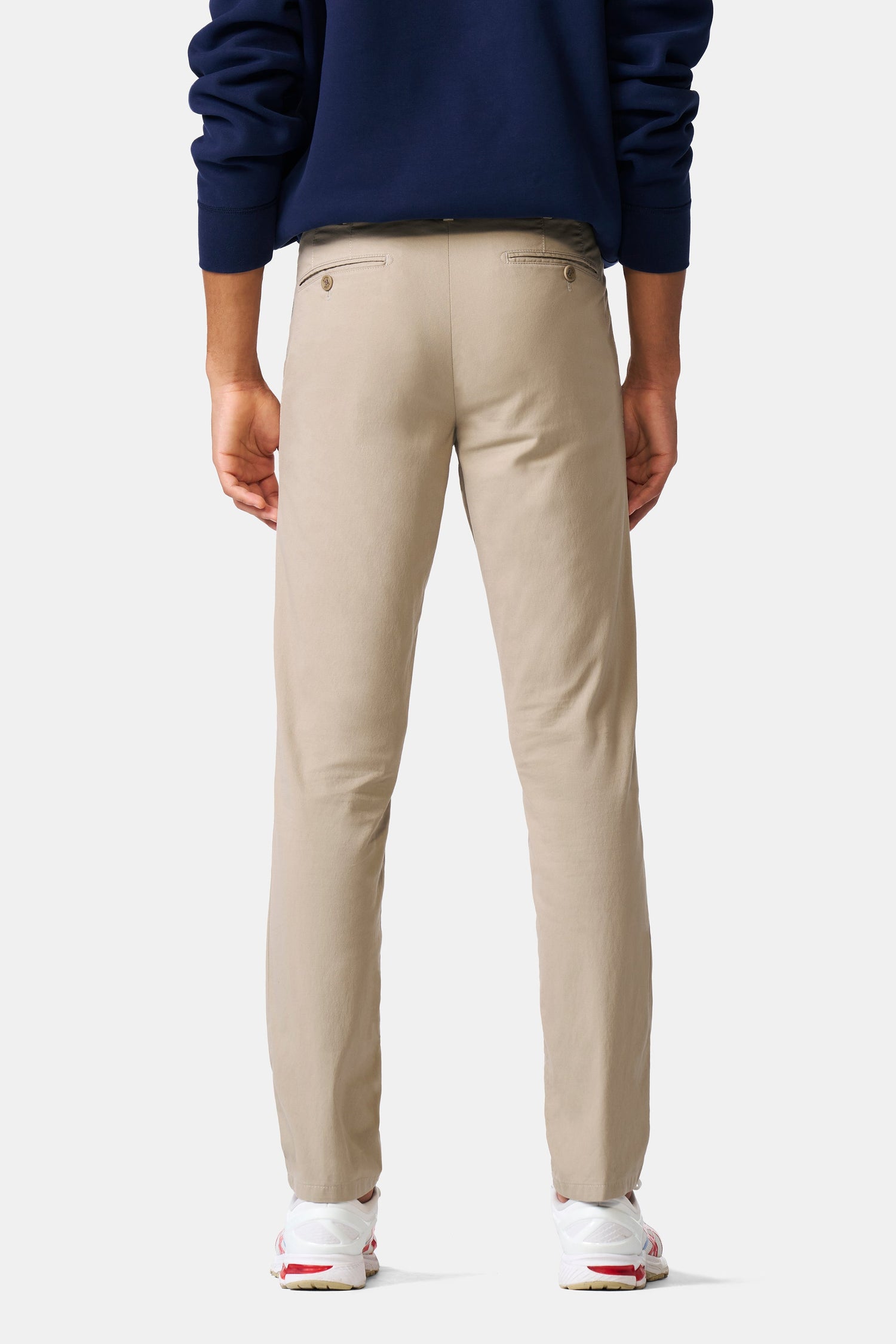 Bonn 1-8123 ACTIVE ∙ MICROFANCY